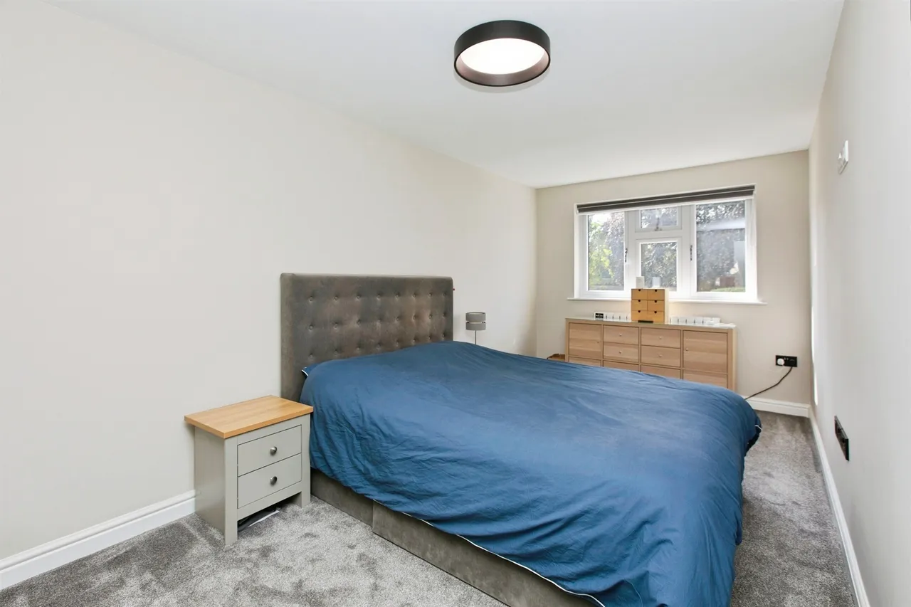 West Bank Avenue, Derby, DE22, photo 13