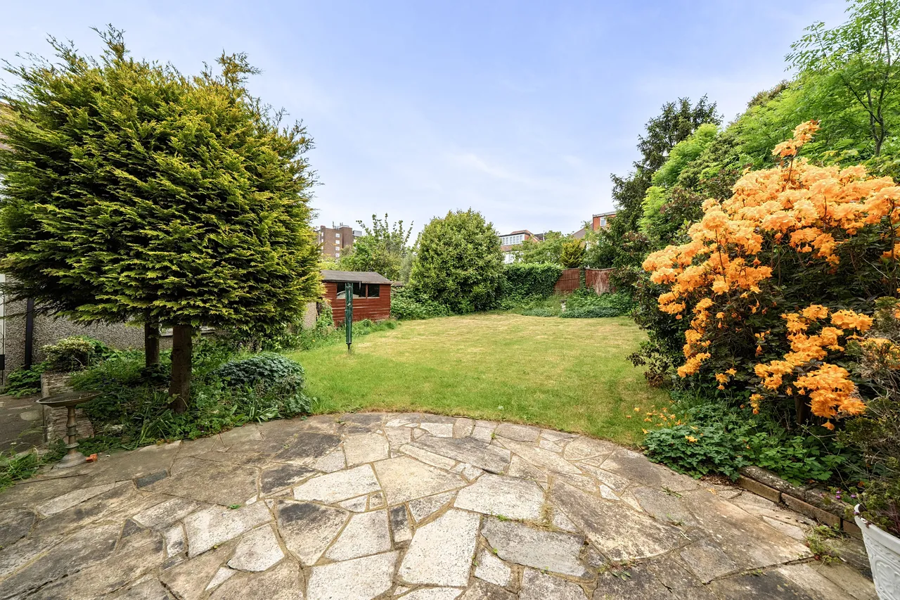 68 Donnington Road, London, photo 6