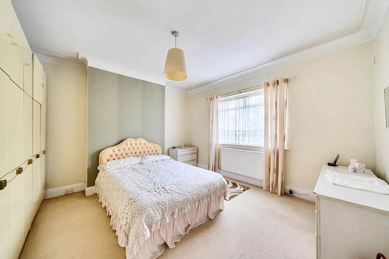 68 Donnington Road, London, photo 4