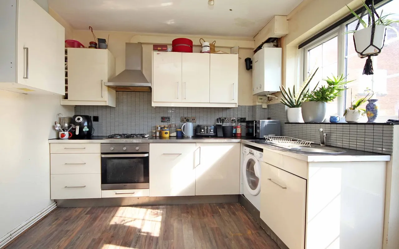 Glantraeth, Bangor, LL57, photo 5