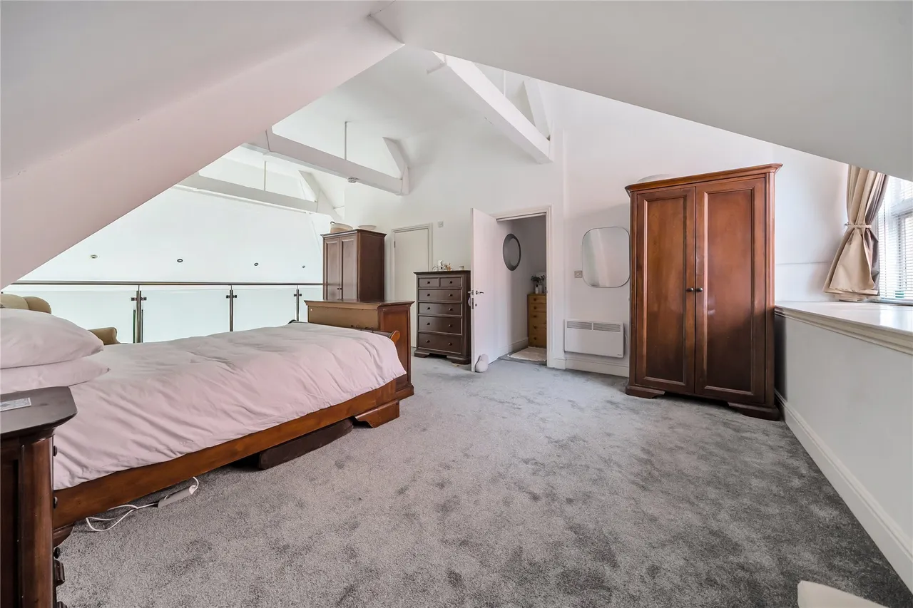 Tweedy Road, Bromley, BR1, photo 11