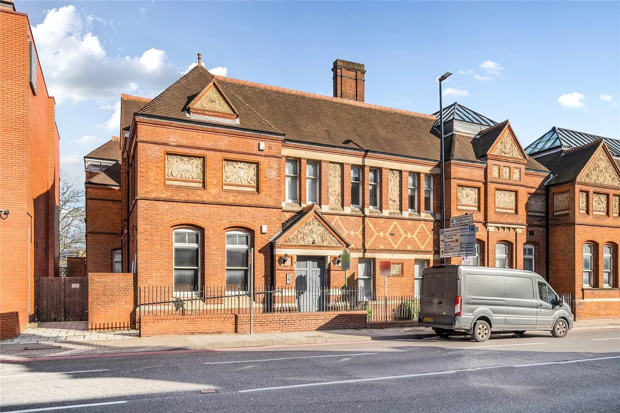 Tweedy Road, Bromley, BR1, photo 2