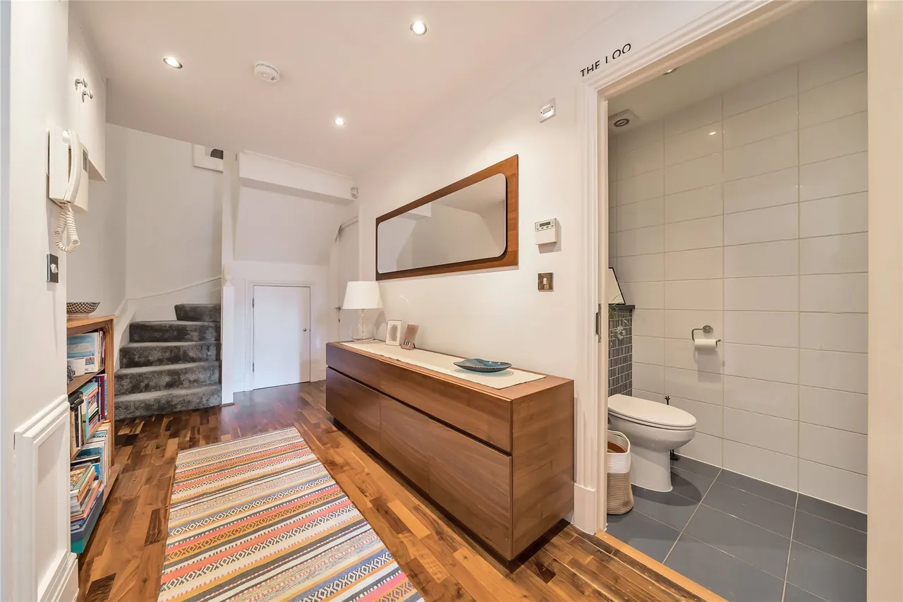 Tweedy Road, Bromley, BR1, photo 20