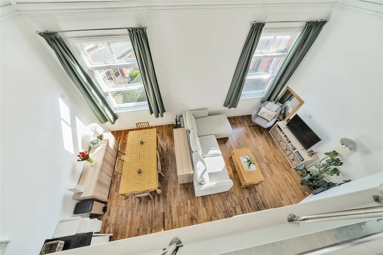 Tweedy Road, Bromley, BR1, photo 5