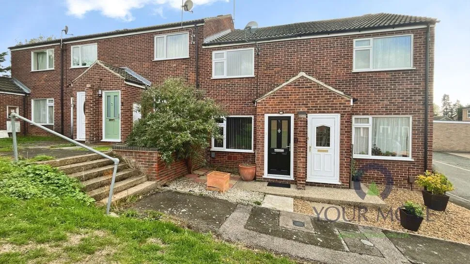 2 bed house for sale, Fetlock Close, Clapham, MK41