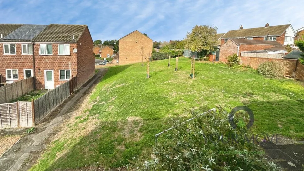 Fetlock Close, Clapham, MK41, photo 3