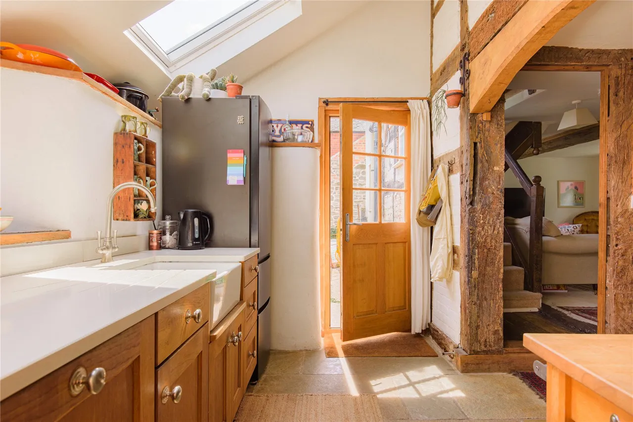 Pool Road, Montgomery, Powys, SY15 6QY, photo 4