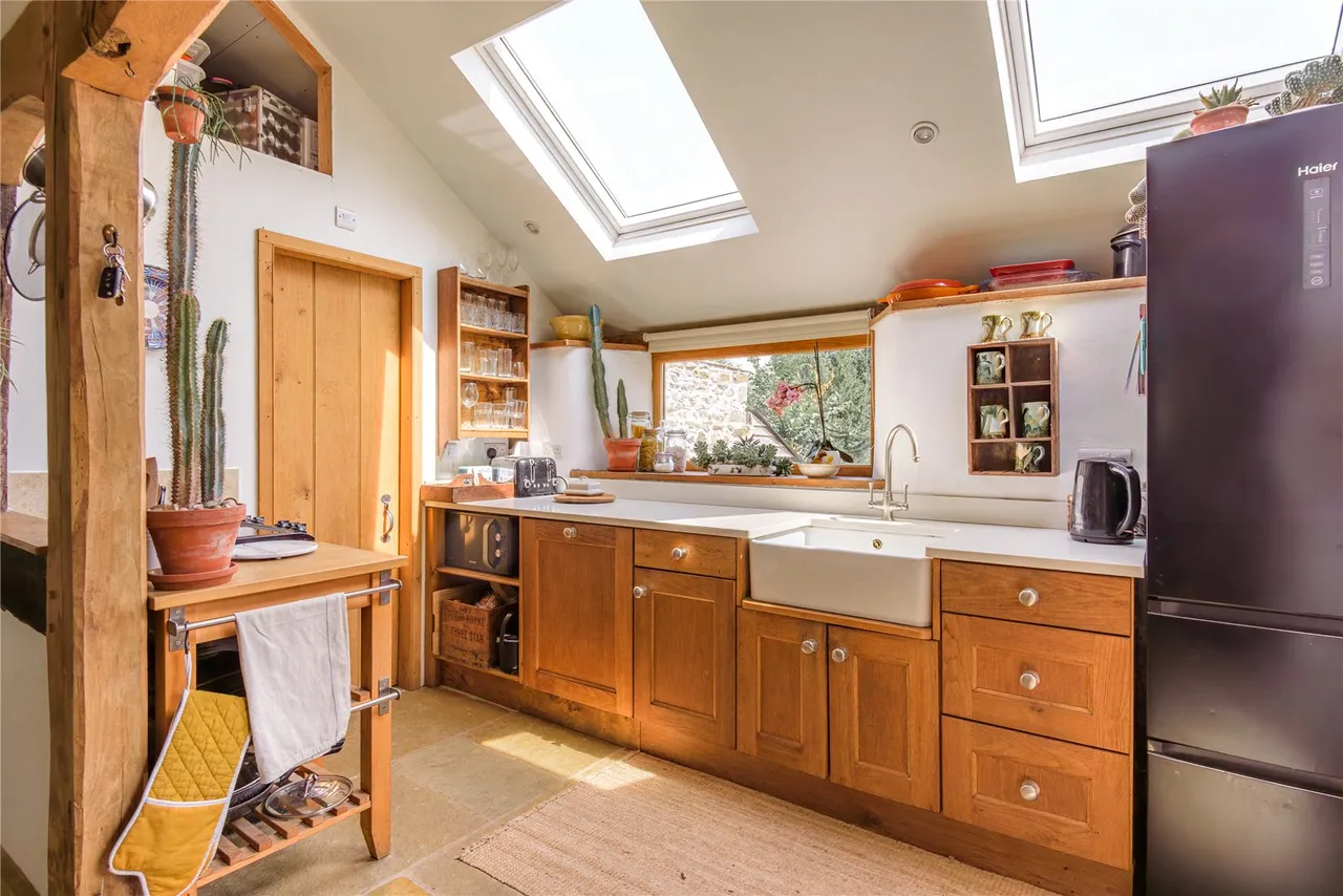 Pool Road, Montgomery, Powys, SY15 6QY, photo 8