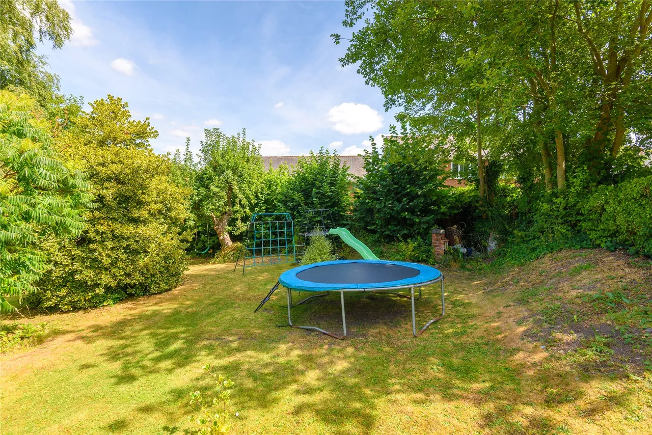 Pool Road, Montgomery, Powys, SY15 6QY, photo 47