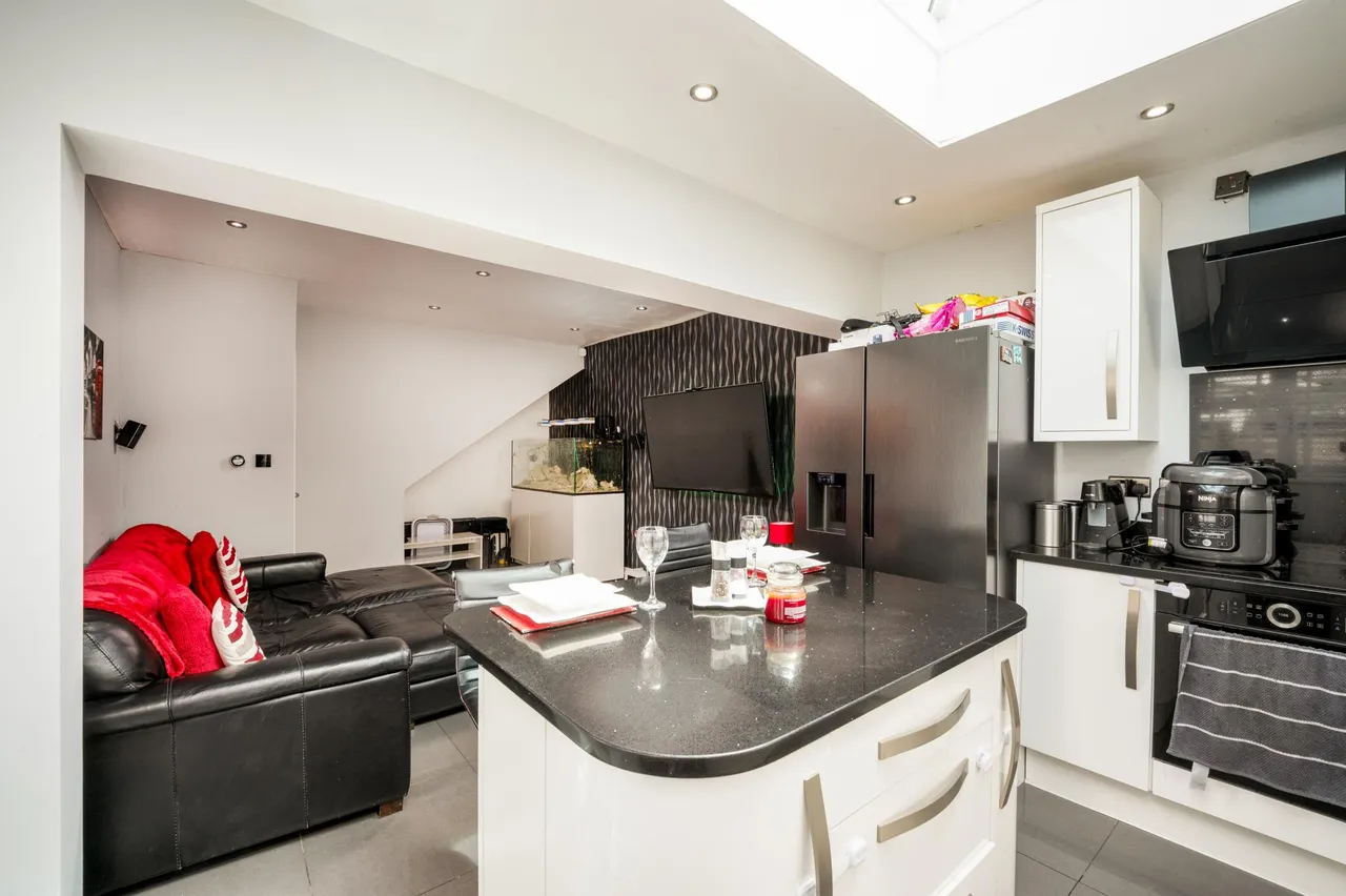 Elmfield Avenue, Birmingham, B24, photo 9