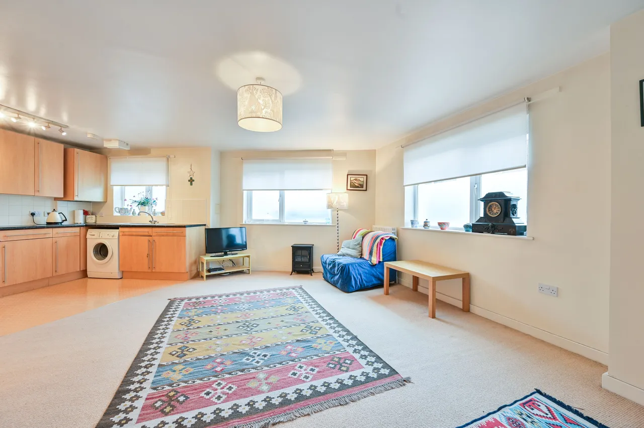 13 Symons Close, London, photo 4