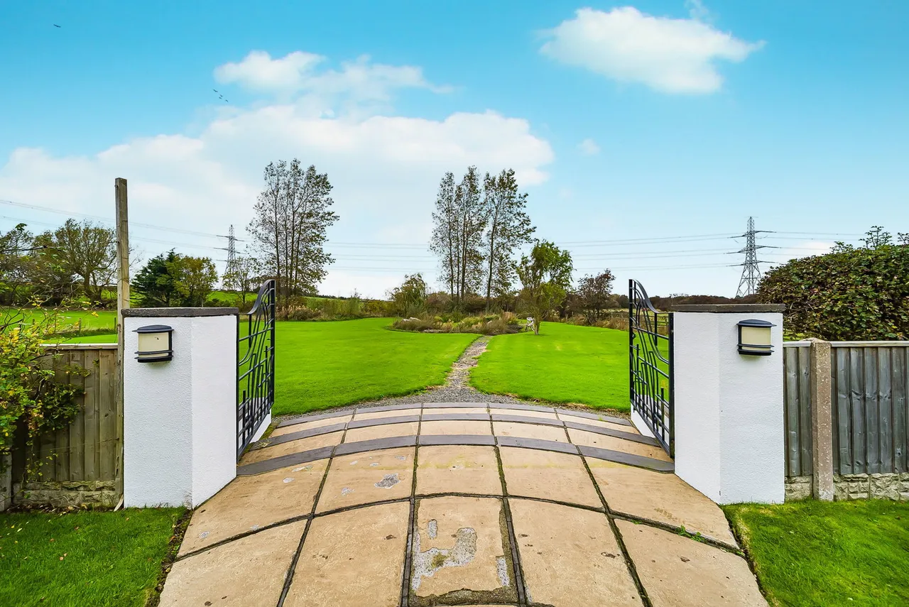Kiln Lane, Hambleton, FY6, photo 50