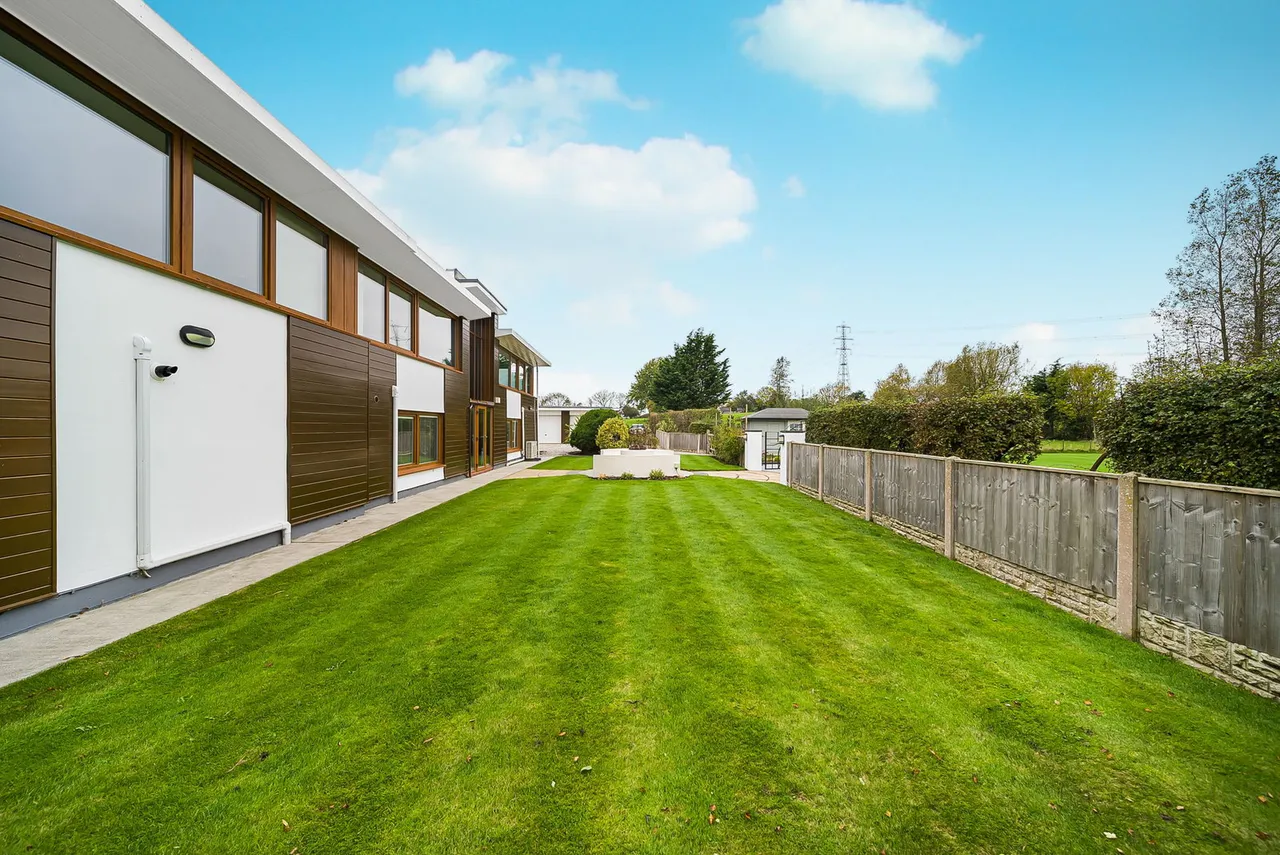Kiln Lane, Hambleton, FY6, photo 47