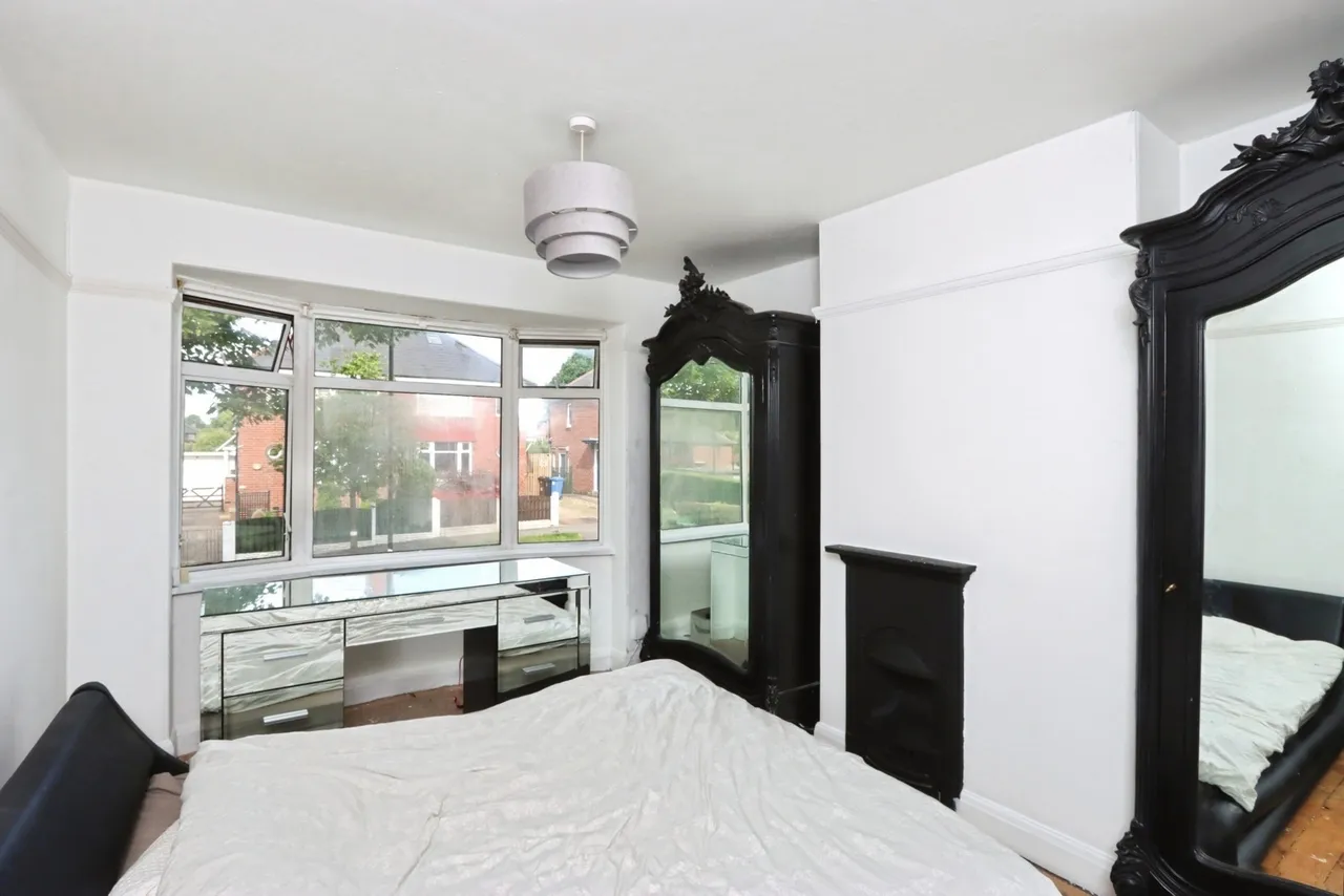 Lees Hall Road, Sheffield, S8, photo 9