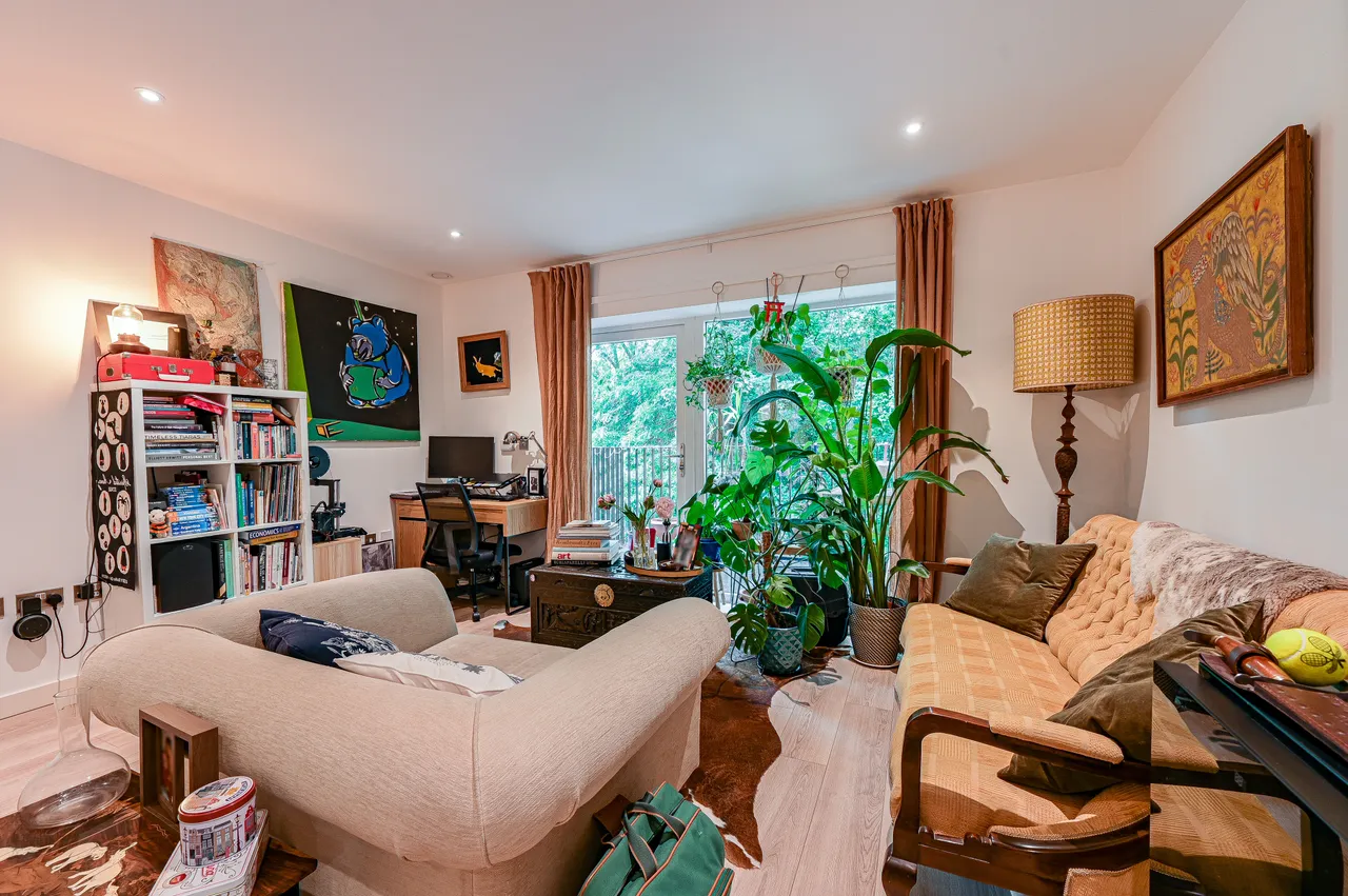 Flat 204, Finlay Court, LONDON, photo 4