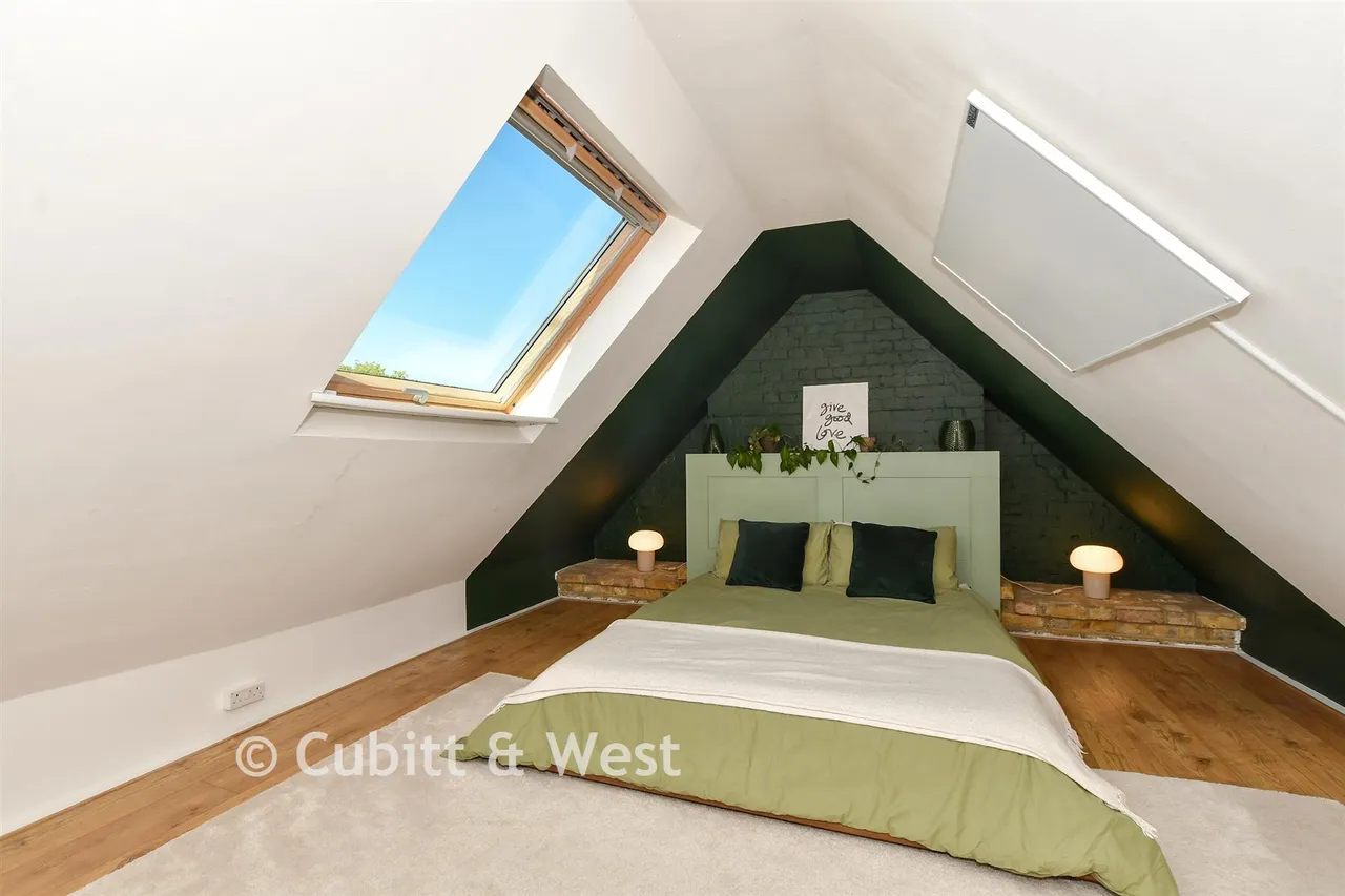Ockley Road, Dorking, RH5, photo 4