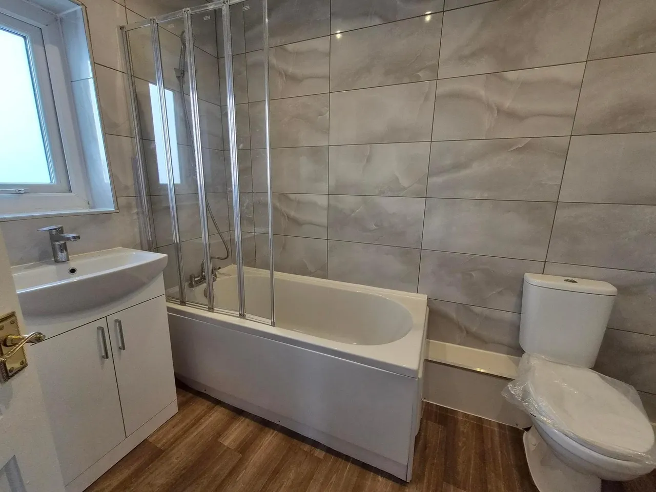 Newburn Road, Lemington, NE15, photo 13