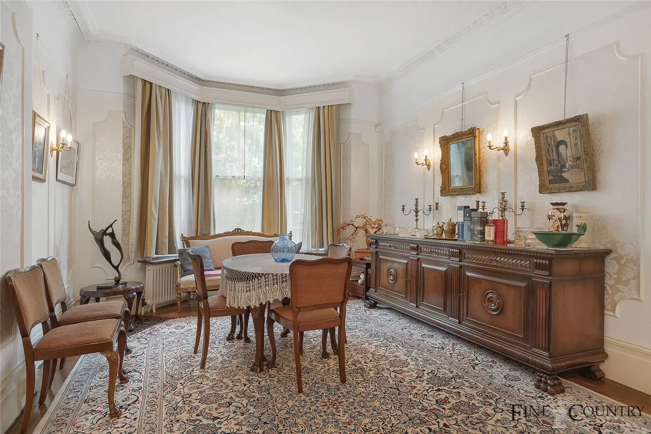 Woodchurch Road, London, photo 11