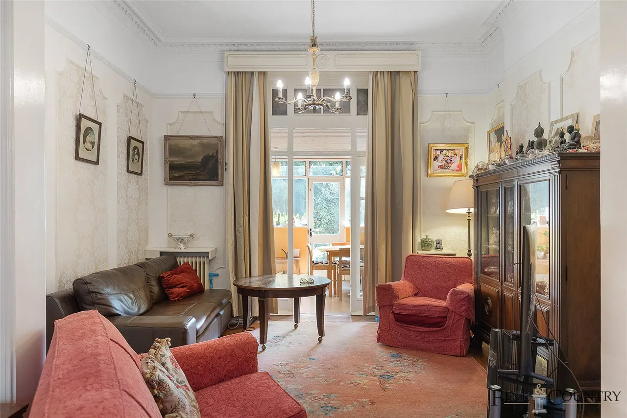 Woodchurch Road, London, photo 16