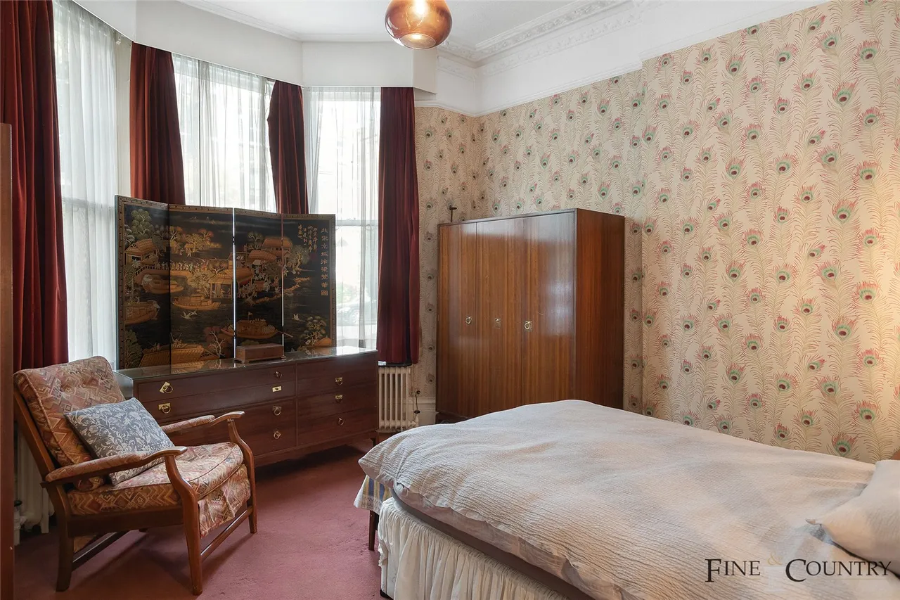 Woodchurch Road, London, photo 19