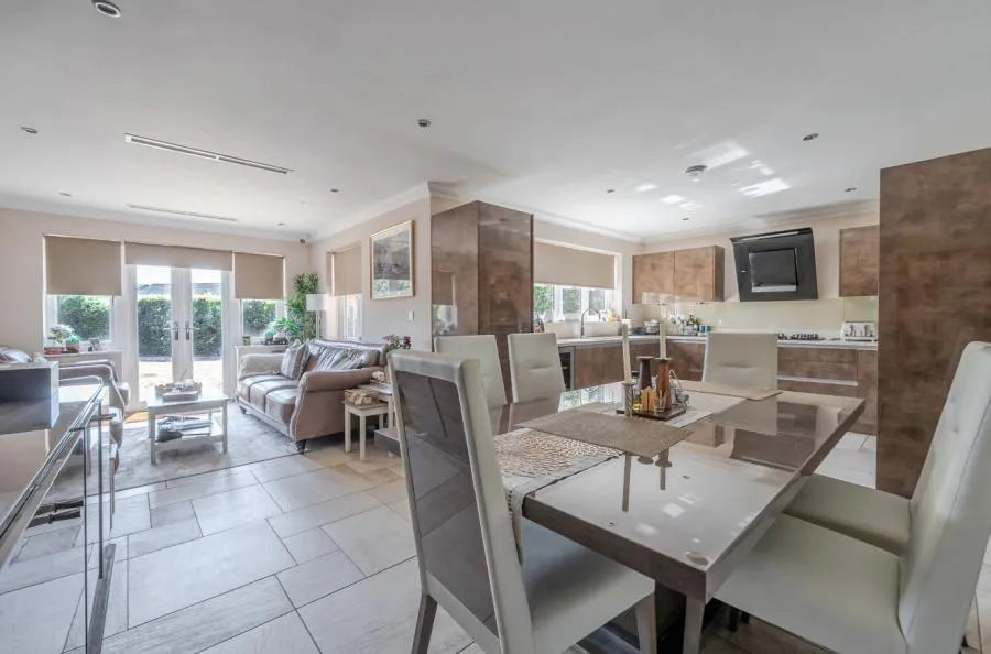 Waltham Road, White Waltham, SL6, photo 7
