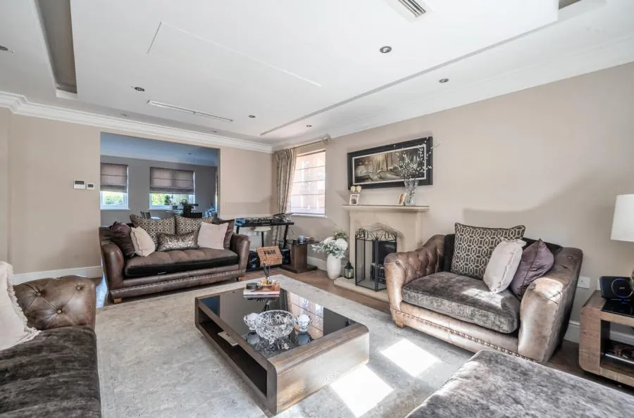 Waltham Road, White Waltham, SL6, photo 6