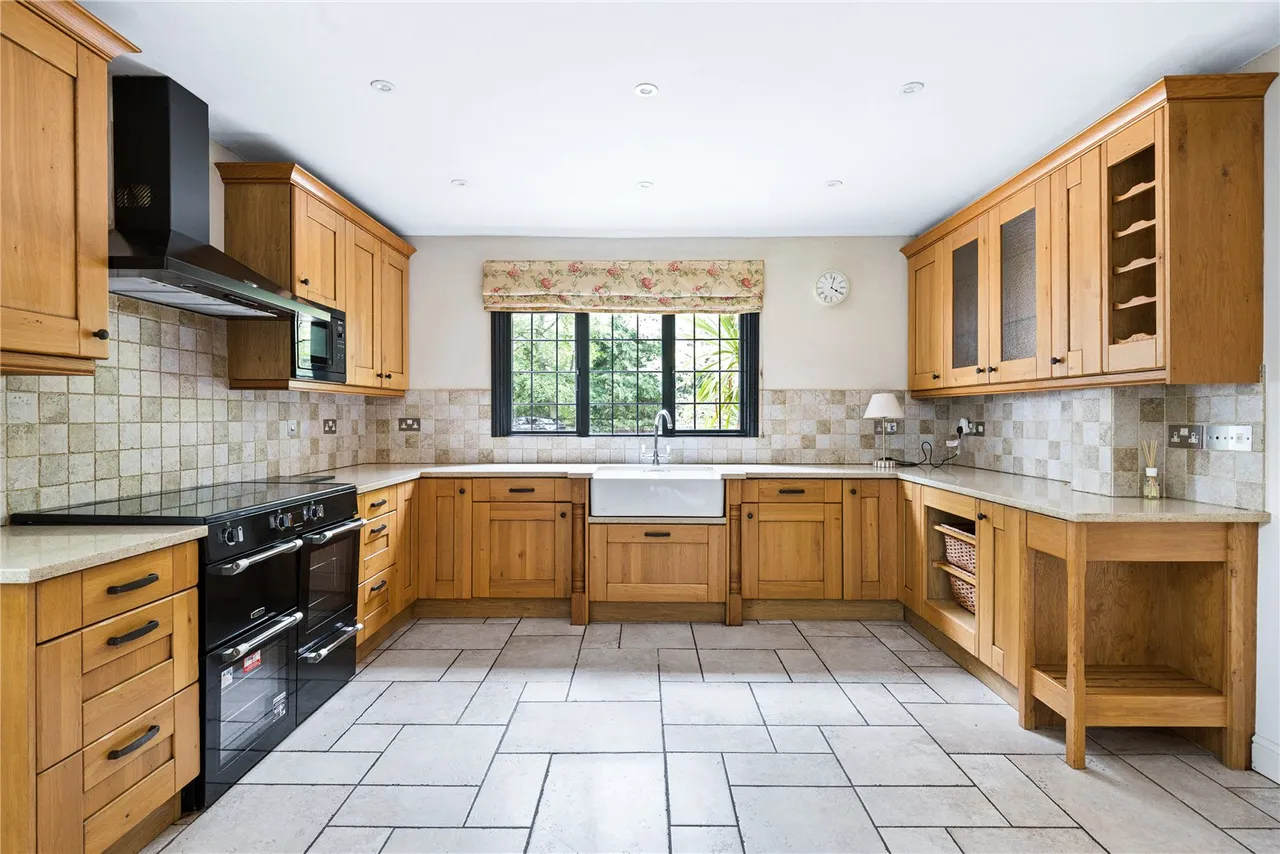 Church Road, Farley Hill, RG7, photo 4