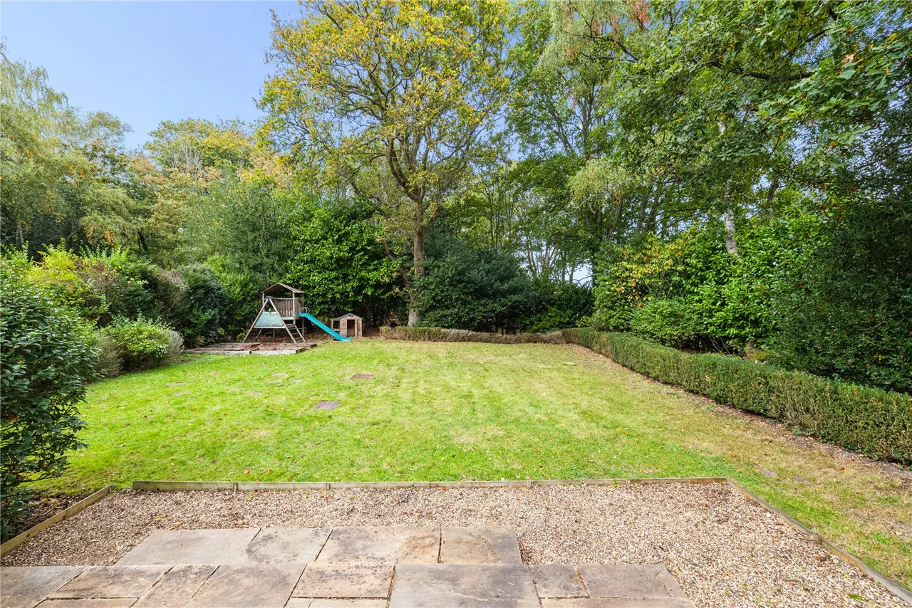 Church Road, Farley Hill, RG7, photo 26