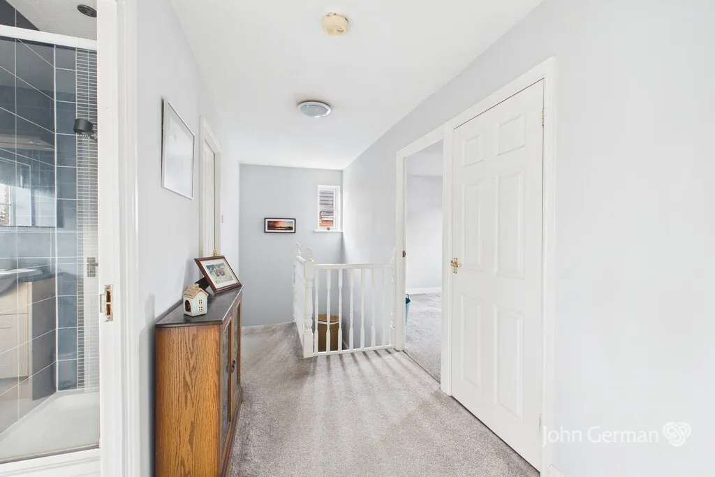 Lancaster Drive, Hilton, photo 24