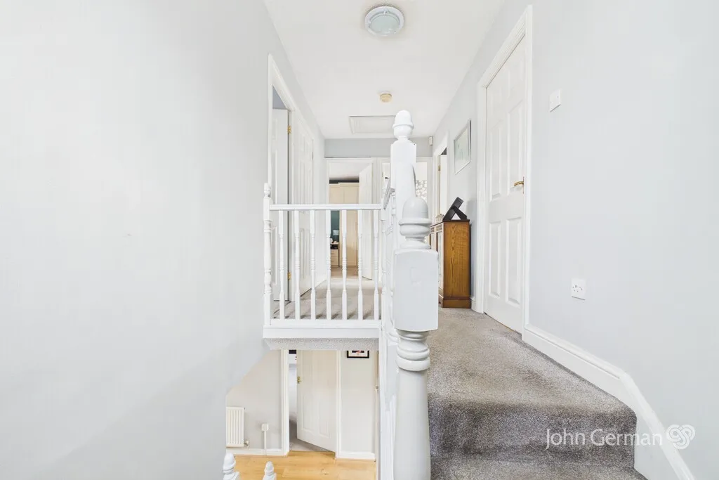 Lancaster Drive, Hilton, photo 14