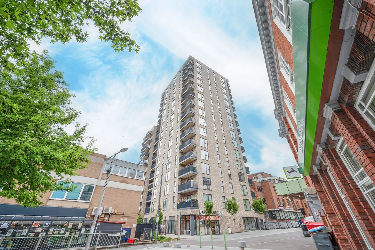 2 bed flat for sale, Harrow, HA1