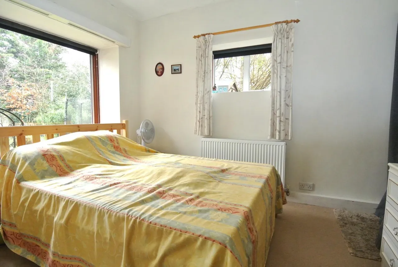 Ford Close, Ashford, Surrey, TW15 3SB, photo 12