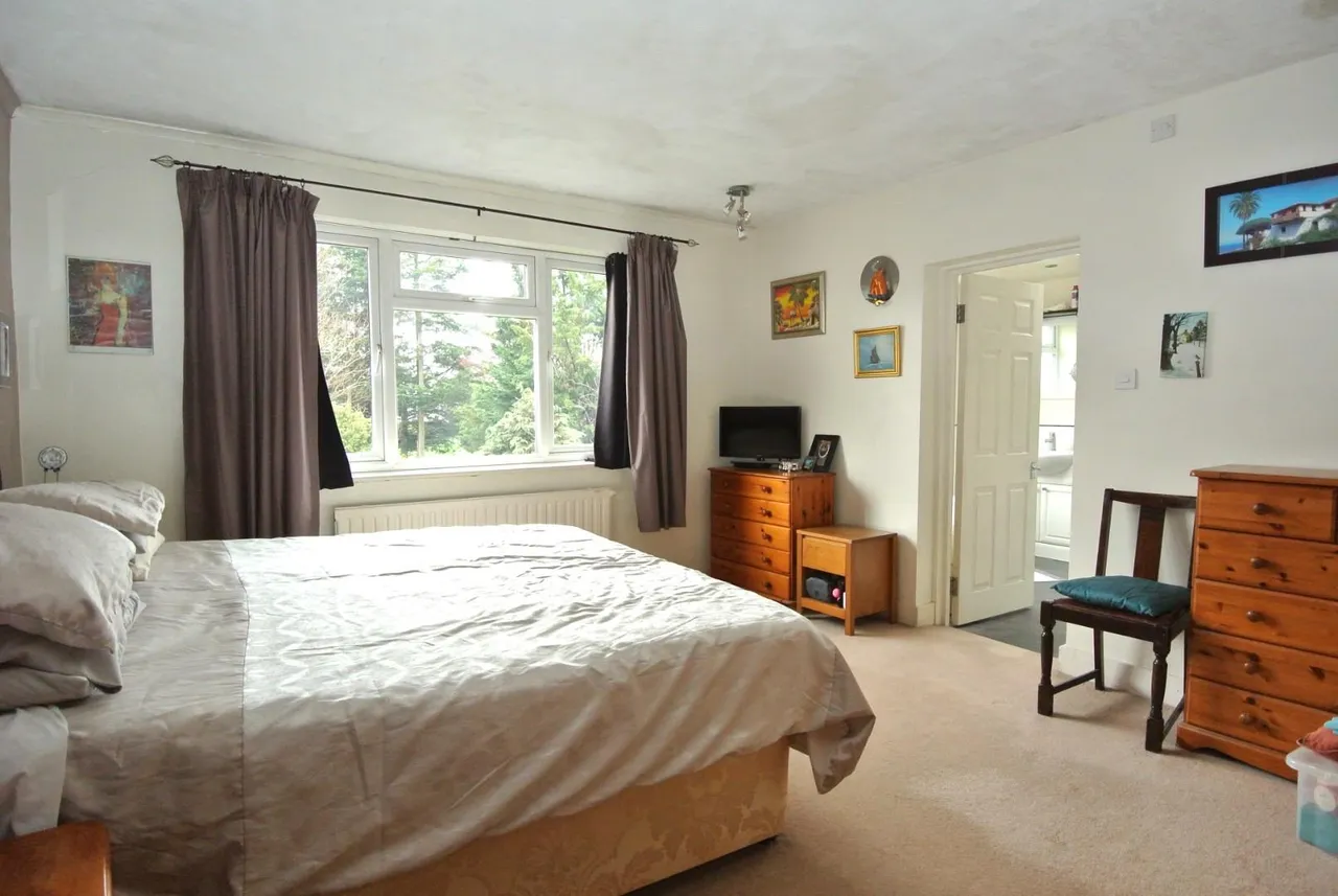 Ford Close, Ashford, Surrey, TW15 3SB, photo 13