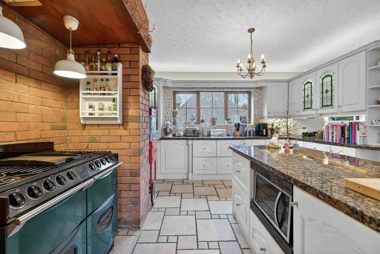 Bangor Road, Craigavad, BT18, photo 16