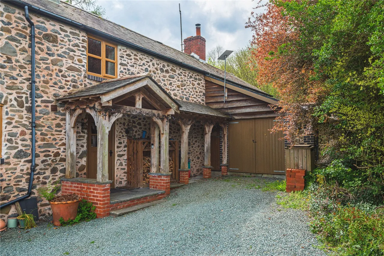 Dolanog, Welshpool, photo 60