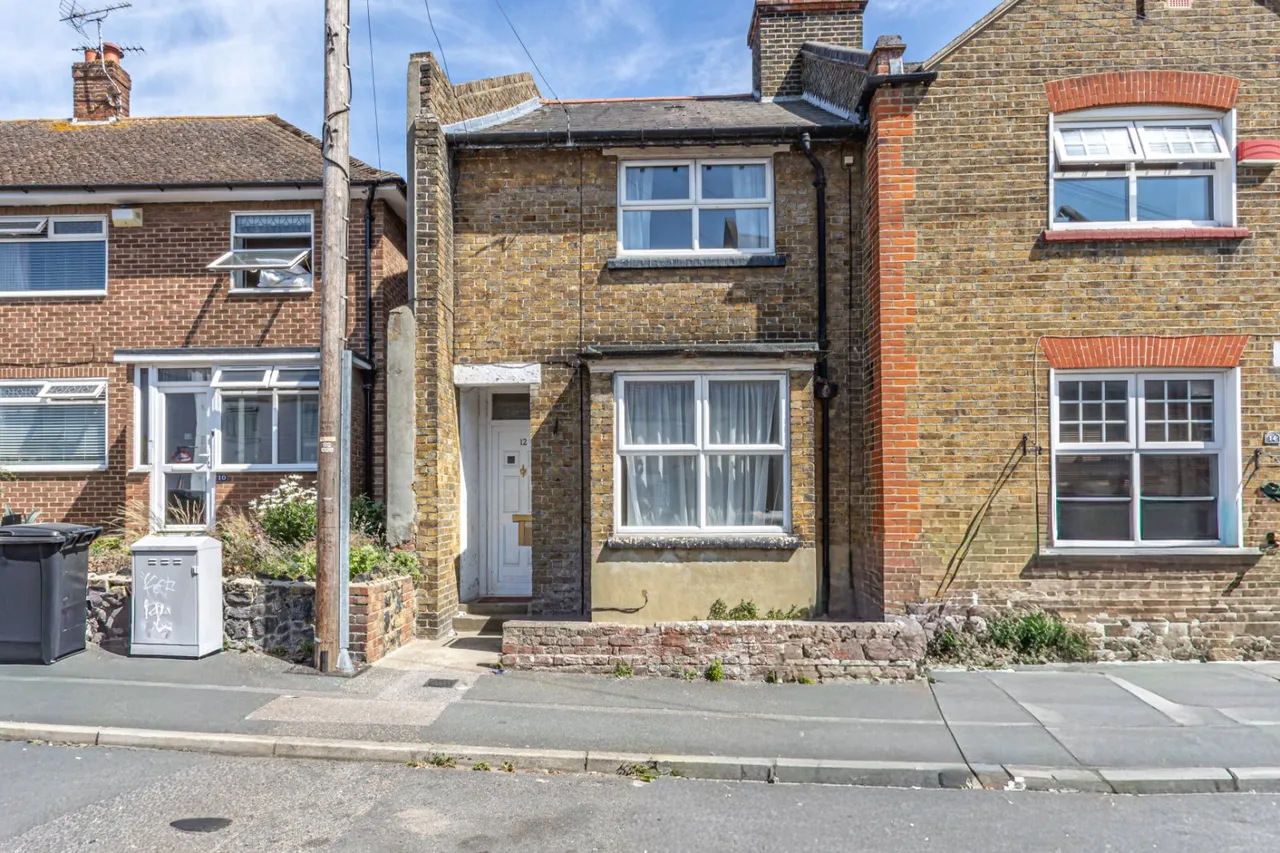 2 bed house for sale, Arnold Road, Margate, CT9