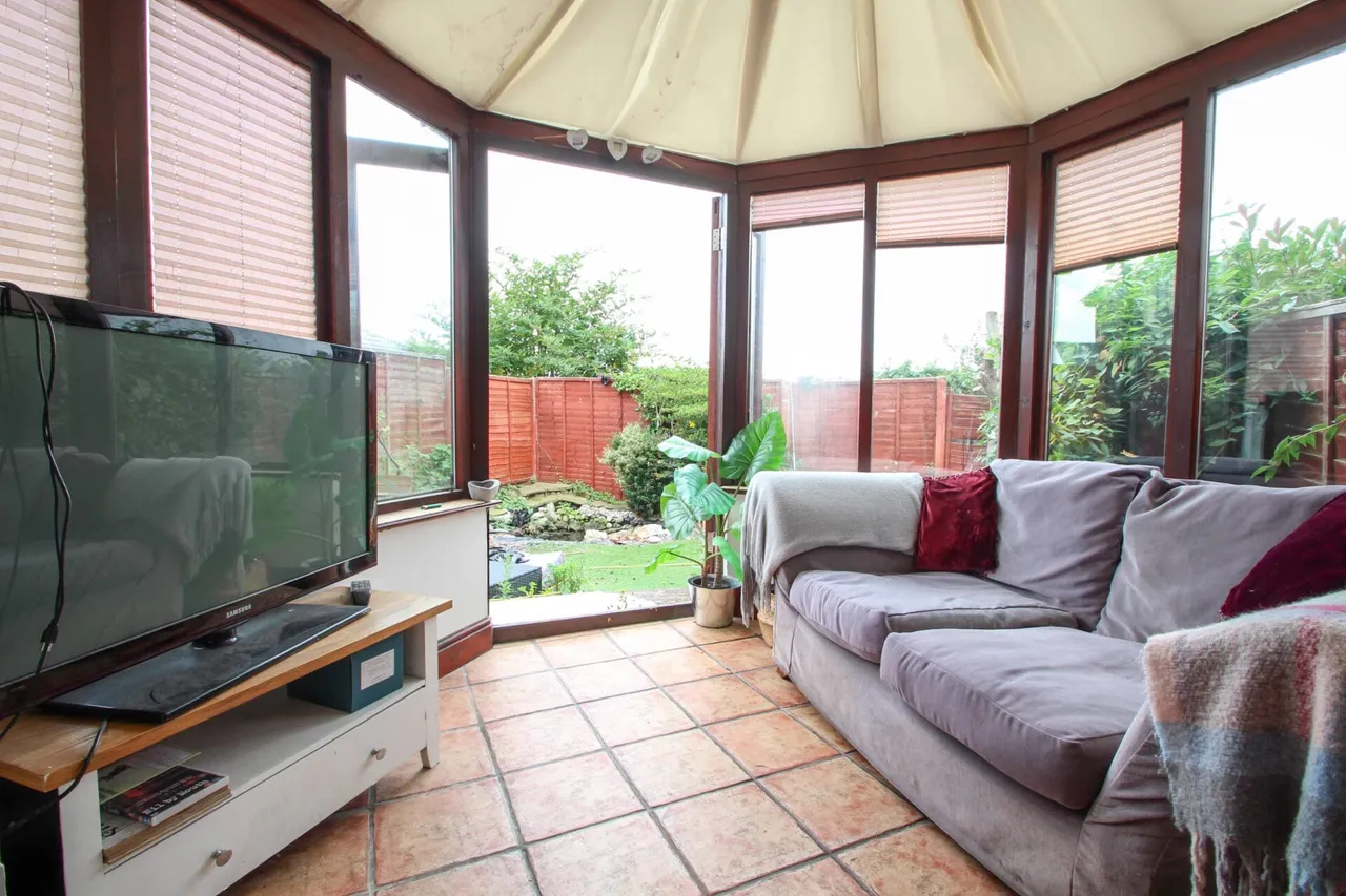 Iverhurst Close, Bexleyheath, photo 6