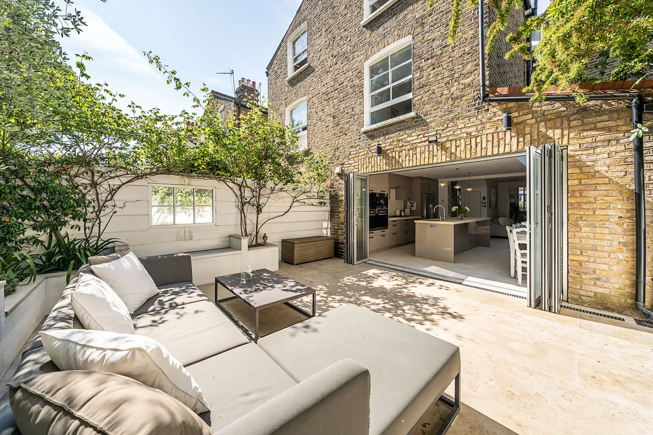 Narbonne Avenue, London, SW4, photo 11