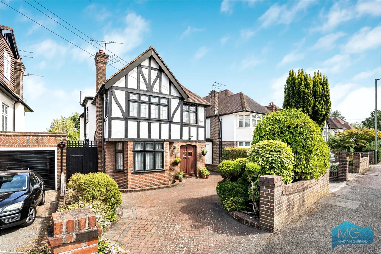 The Ridgeway, London, NW7, photo 17