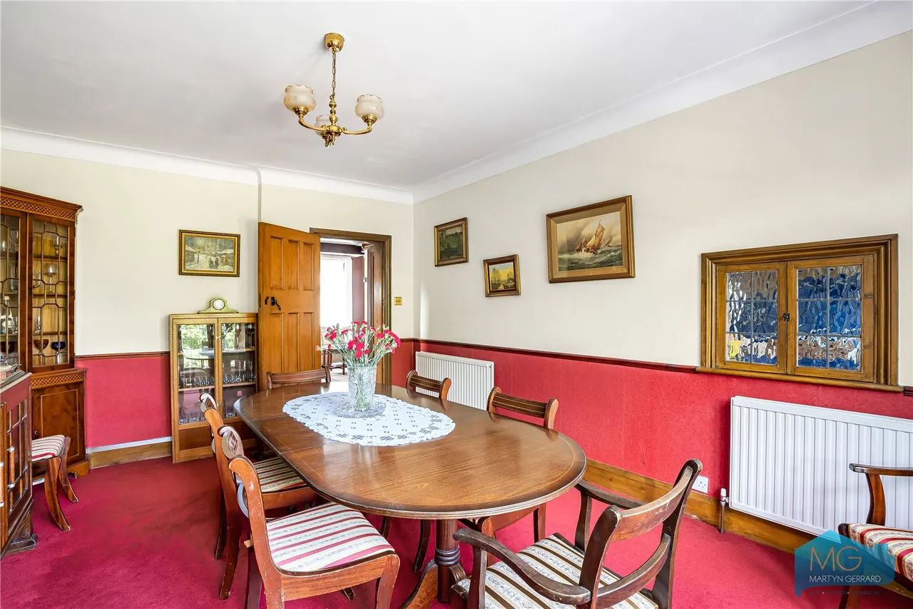 The Ridgeway, London, NW7, photo 21