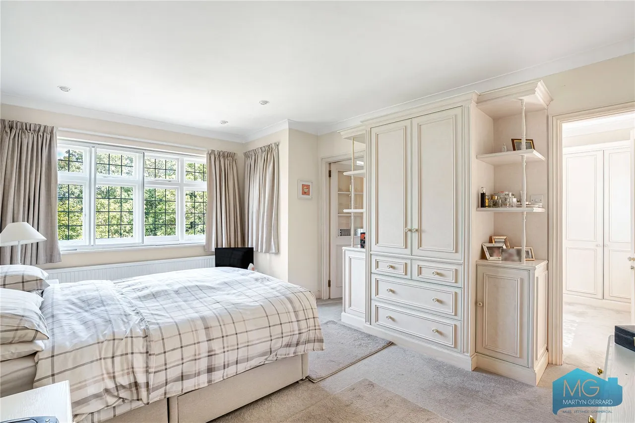 The Ridgeway, London, NW7, photo 6