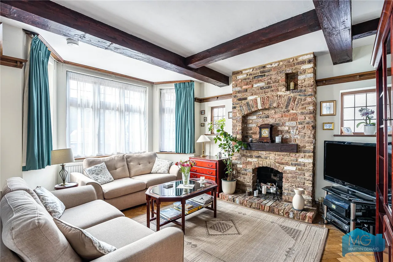 The Ridgeway, London, NW7, photo 4