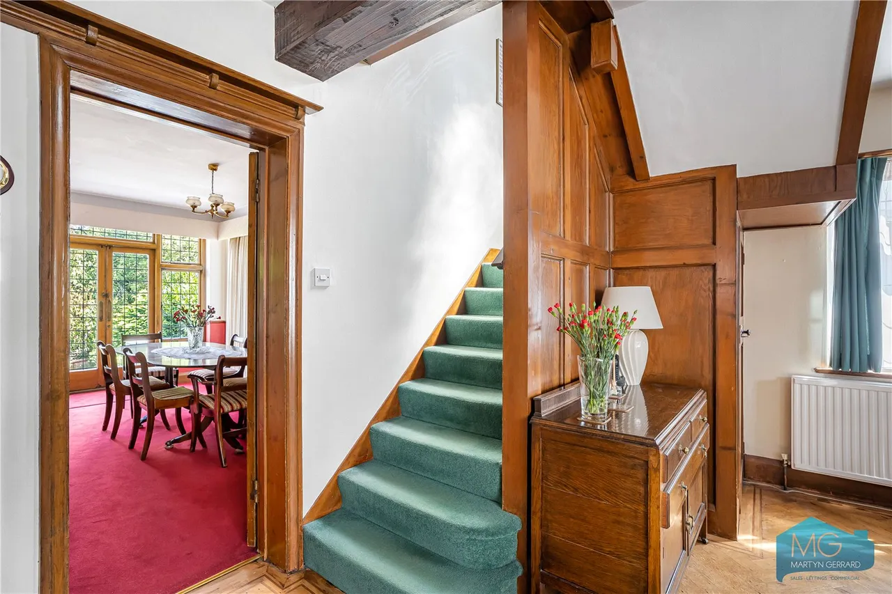 The Ridgeway, London, NW7, photo 20