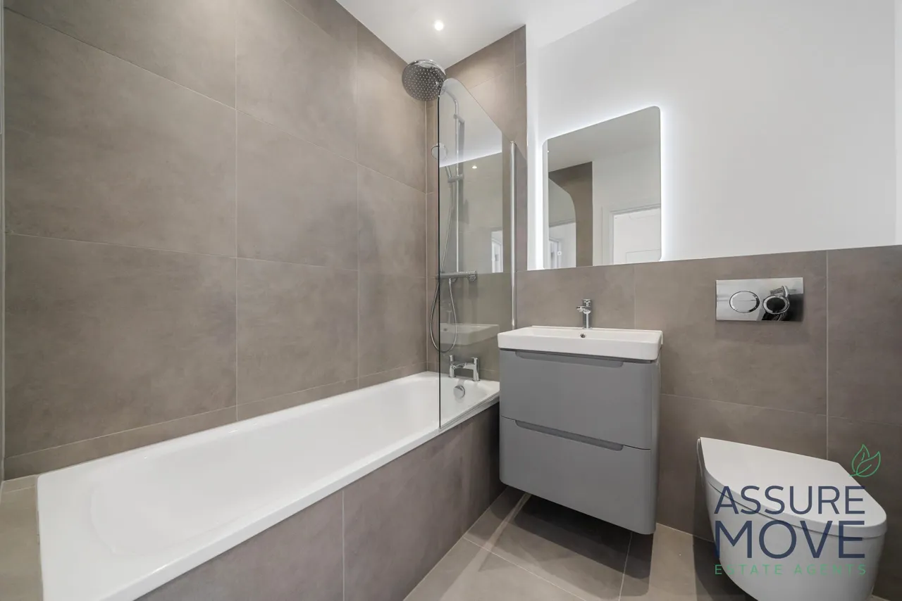 Flat 42 Crosskeys Close, London, N9 7AD, photo 10