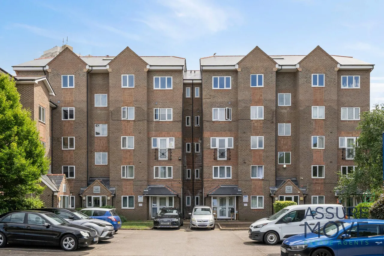 Flat 42 Crosskeys Close, London, N9 7AD, photo 11