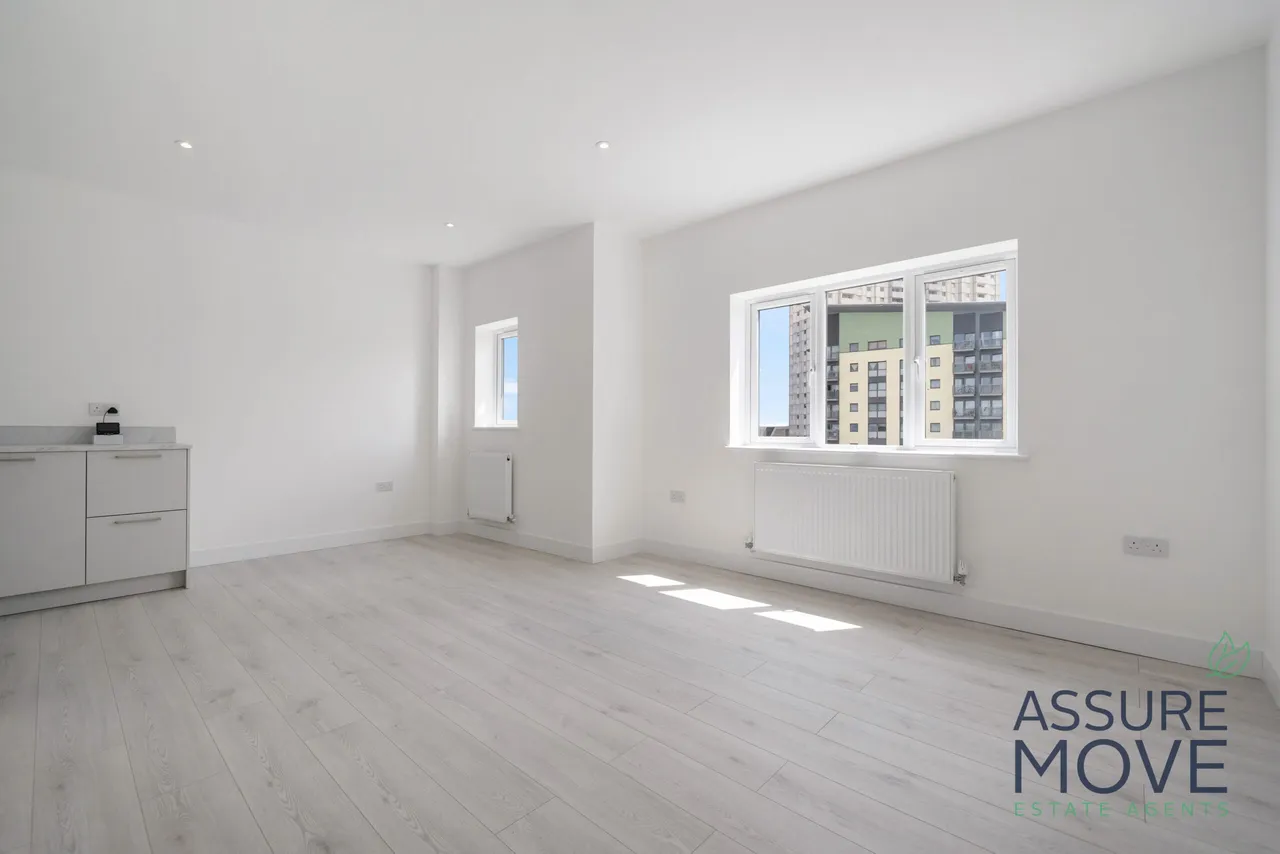 Flat 42 Crosskeys Close, London, N9 7AD, photo 5