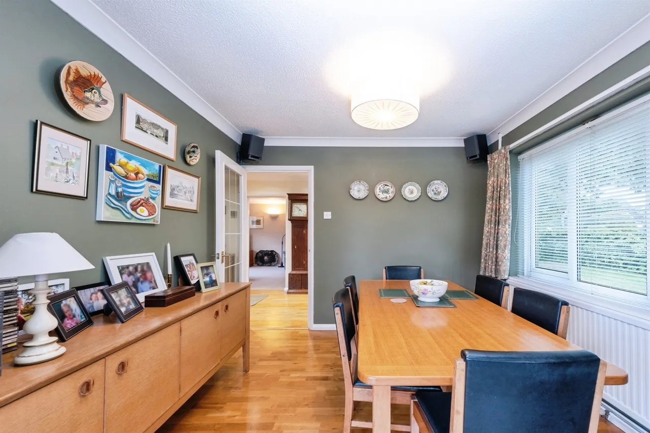 Carters Close, Sherington, MK16, photo 11
