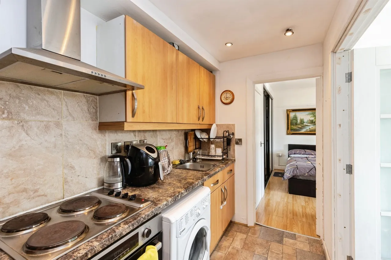 Bourne Avenue, Bournemouth, BH2, photo 3