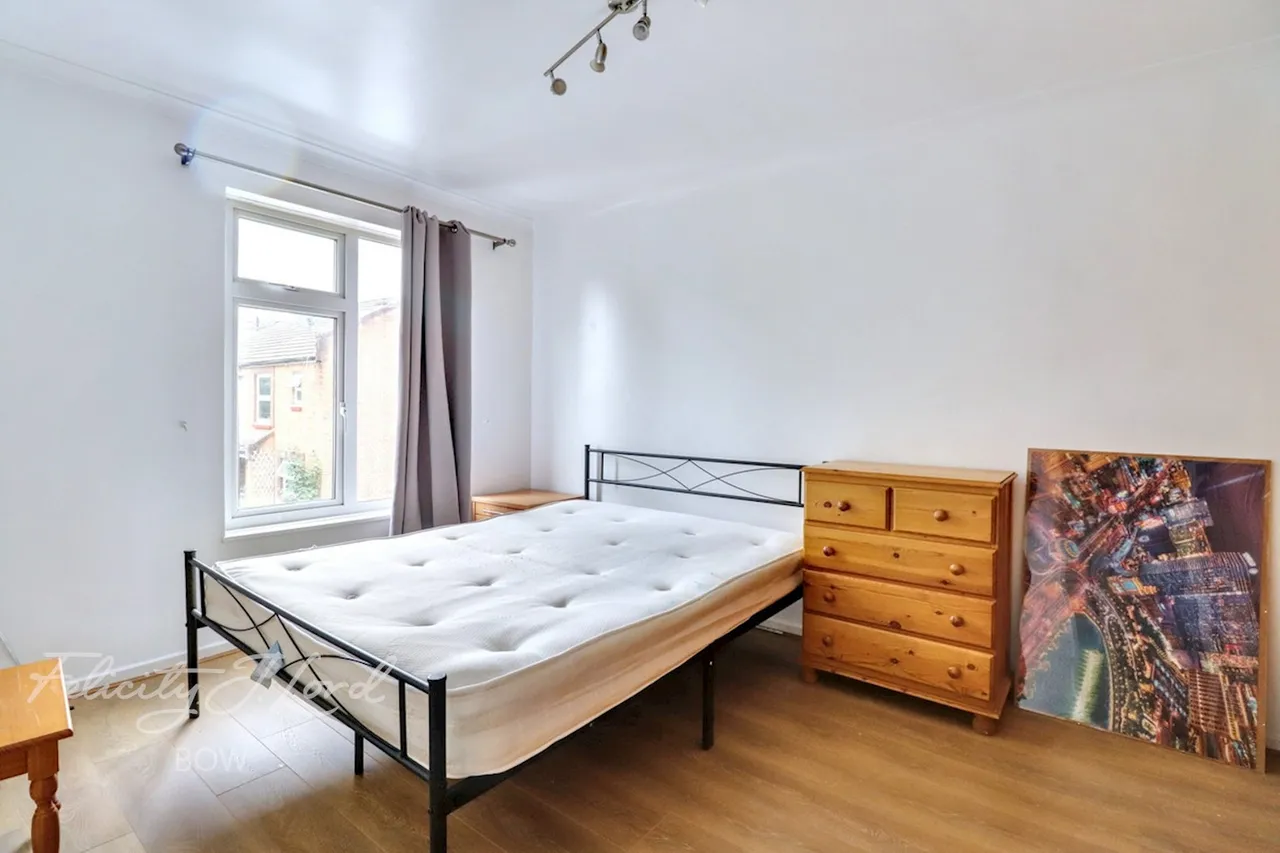 Rectory Square, E1, photo 8