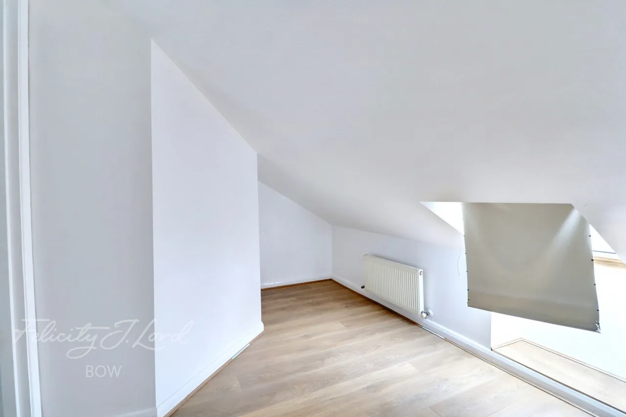 Rectory Square, E1, photo 15